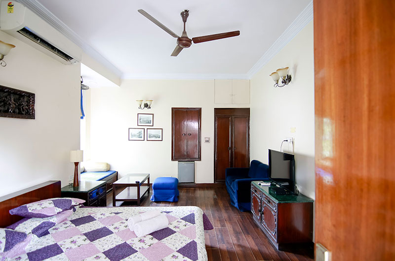 Sirohi House-Deluxe Room-2