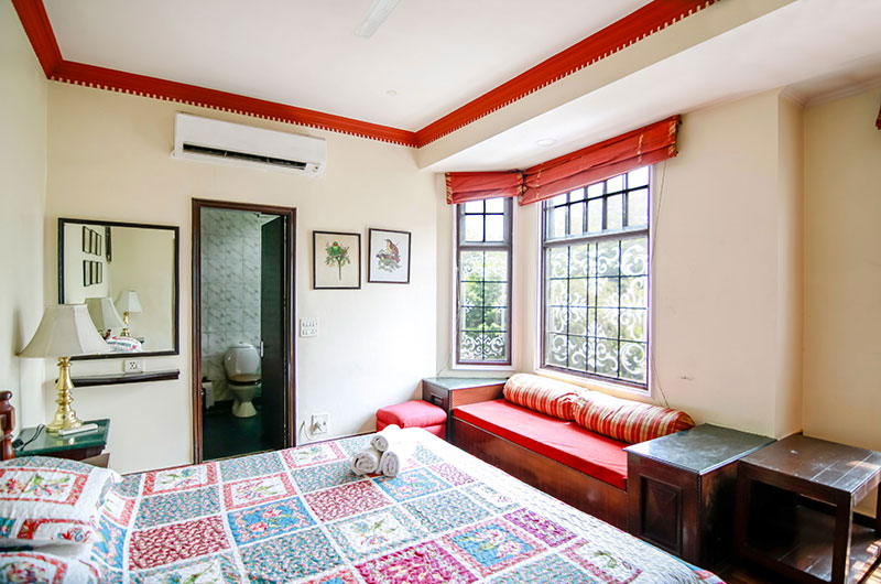 Sirohi House-Maharaja Suite-2