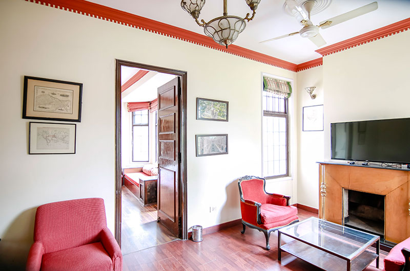 Sirohi House-Maharaja Suite-2