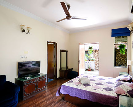 Sirohi House-Deluxe Room-8