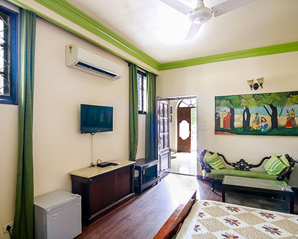 Sirohi House-Deluxe Room-1